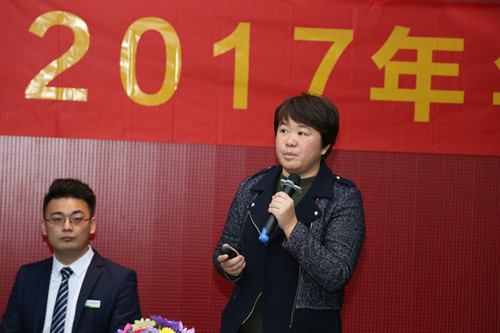 王娟.JPG 王娟.JPG