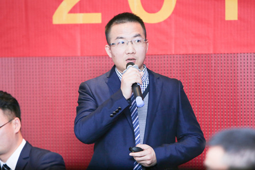 謝模金.jpg 謝模金.jpg